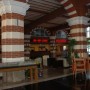 Ресепшн стилизован под здание ж\д вокзала в Амстердаме