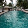 Бассейн в Peninsula Bangkok